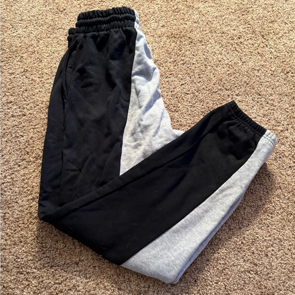 Adika Sweatpants - Picture 4 of 7